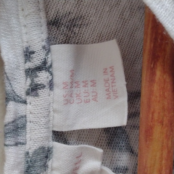 Rachel Ashwell 100% linen floral top - Picture 3 of 7